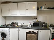 single room/box room to let @ E16 3DZ all bills inclusive 5 min walk DLR zone 3 available 19 dec !!