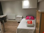 Modern decor self-contained studio flat to let @ E10 7DY all bills inclusive available now zone 3 !!