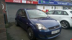 Ford fiesta 2008 57 plate 90800 miles on the clock audio CD mot 06,2017 start drive feine 