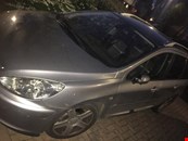 Pegeout 307 7 seater sport diseal leather seats mot for 12 months 