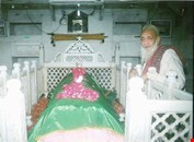 MUSLIM WAZIFA TO GET OR MAKE SOMEONE LOVE YOU +91-9881517862