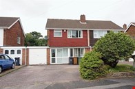 3 bedroom semi-detached house to rent