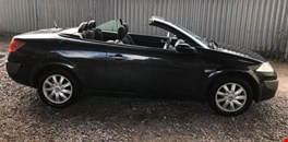 renault megane 1.6 hard top convertible automatic